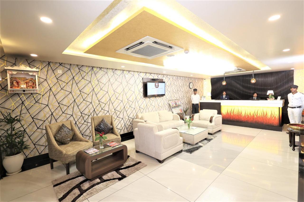 פאטנה Hotel Sidh Vedantha מראה חיצוני תמונה