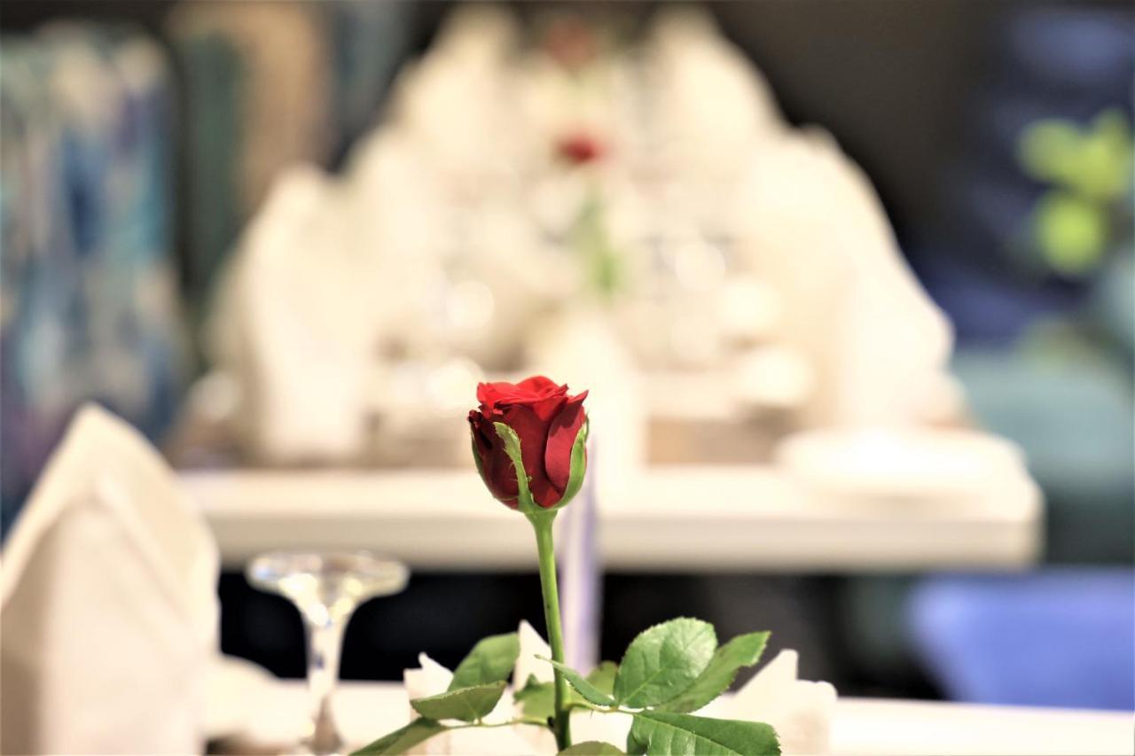 פאטנה Hotel Sidh Vedantha מראה חיצוני תמונה