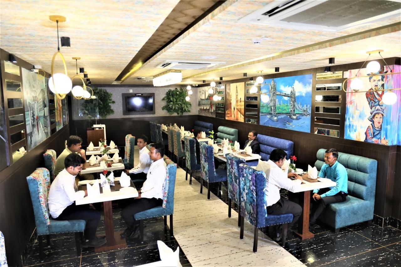 פאטנה Hotel Sidh Vedantha מראה חיצוני תמונה