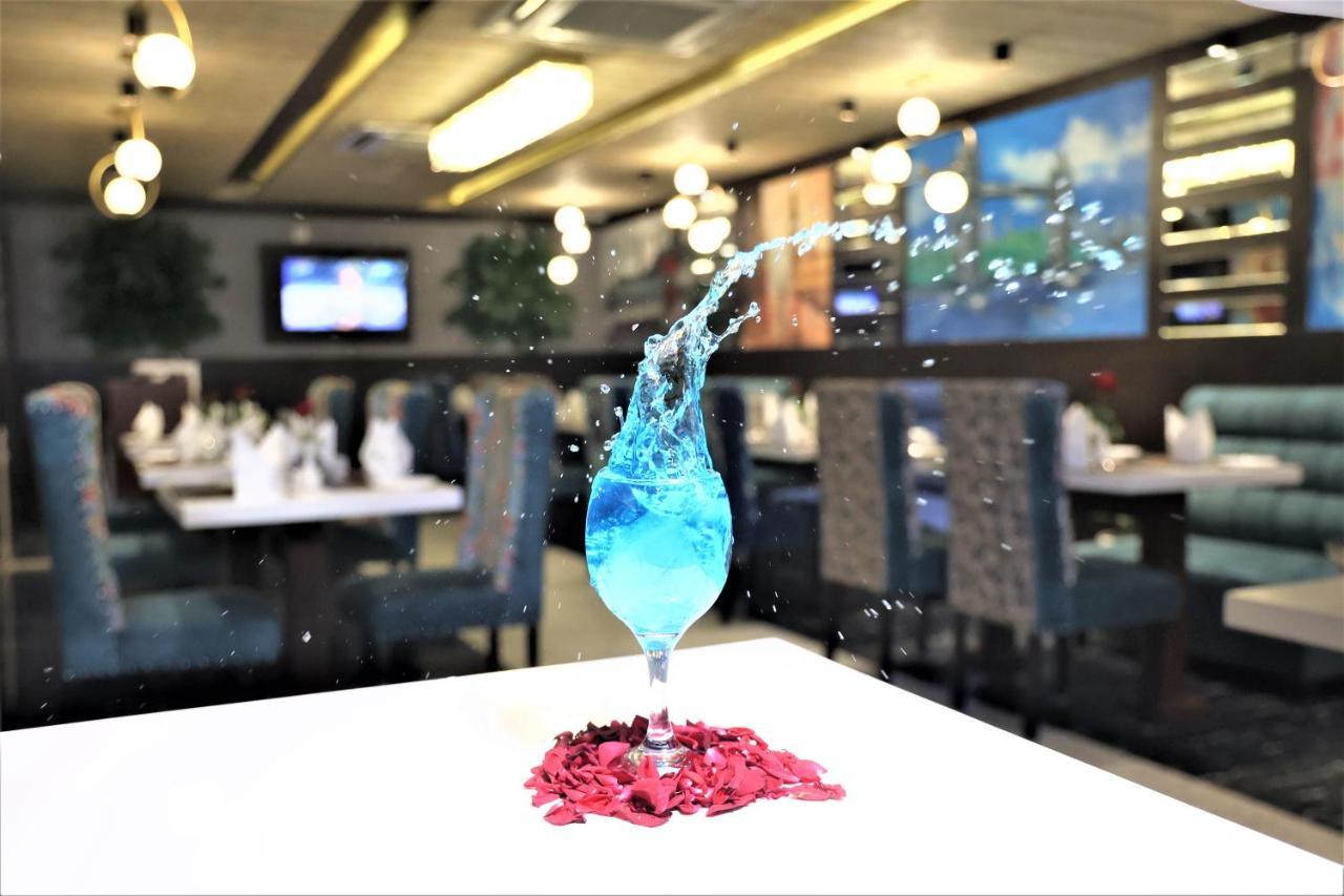 פאטנה Hotel Sidh Vedantha מראה חיצוני תמונה
