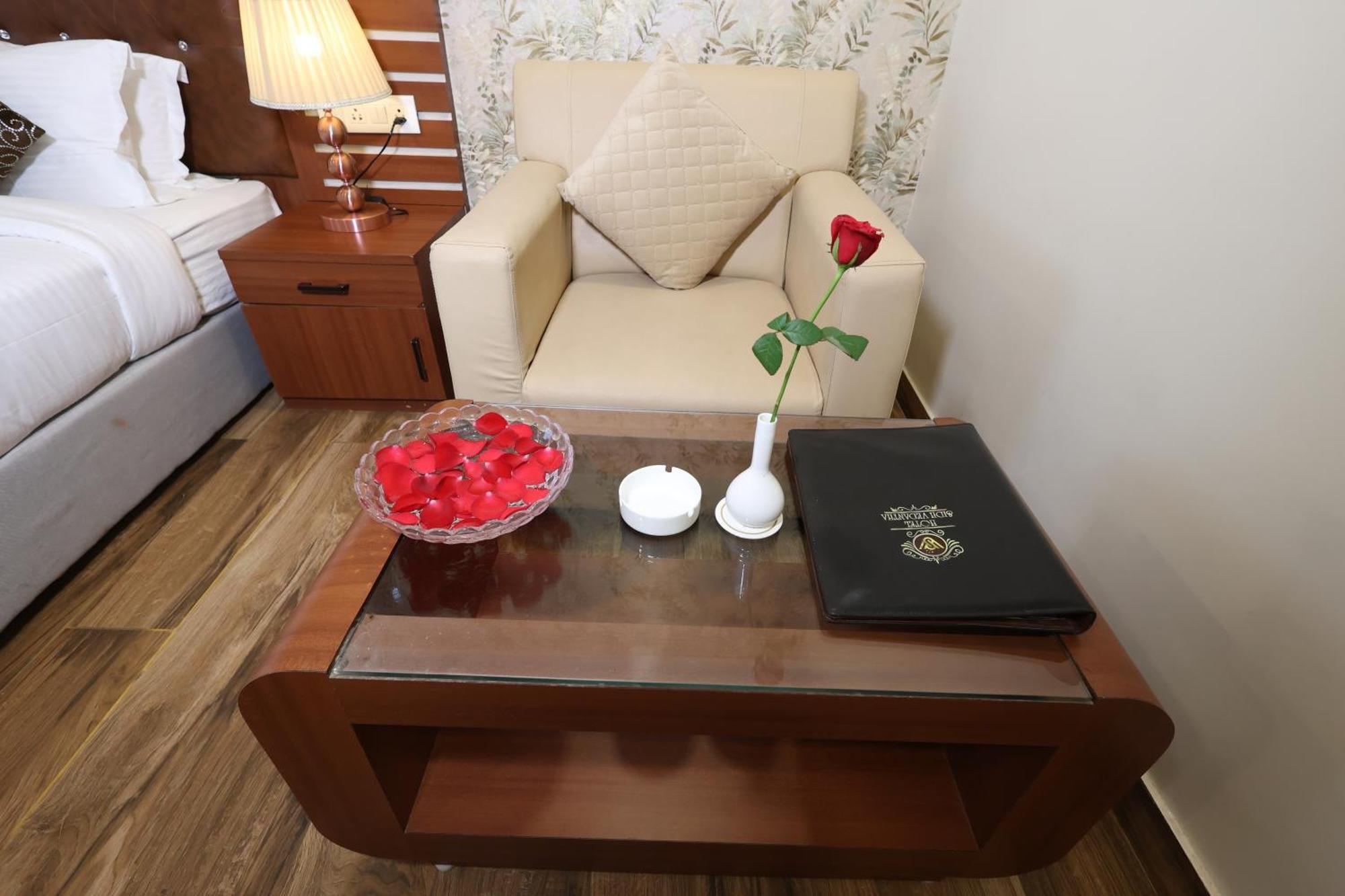 פאטנה Hotel Sidh Vedantha מראה חיצוני תמונה